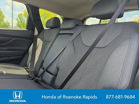 Used 2022 Hyundai Santa Fe SEL FWD image 11