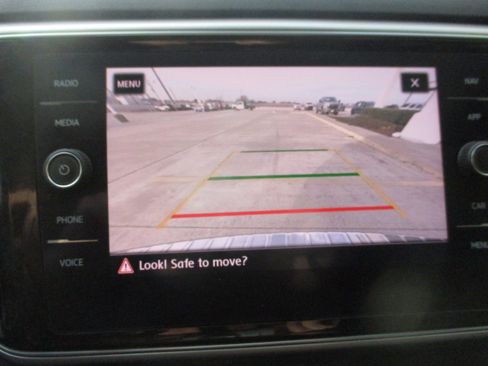 Used 2019 Volkswagen Atlas SEL Premium image 21