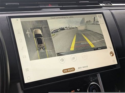 Certified 2023 Land Rover Range Rover First Edition image 18