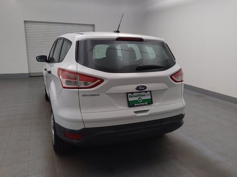Used 2014 Ford Escape S FWD image 6
