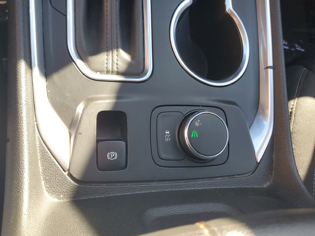 Used 2020 Chevrolet Traverse LS FWD image 28