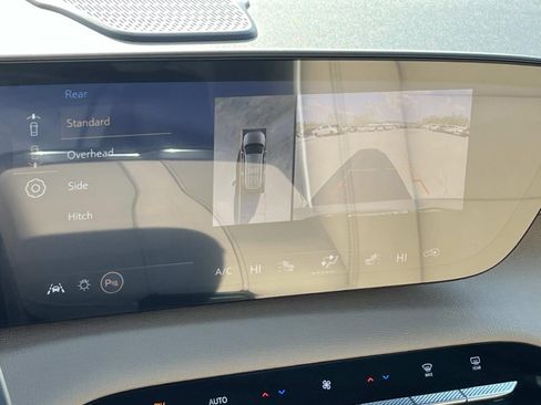 New 2026 Buick Enclave Preferred w/ Power Package AWD/4WD image 35
