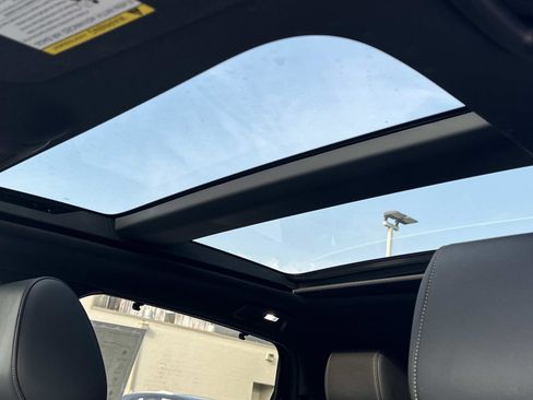 Certified 2024 MAZDA CX-90 3.3 Turbo w/ Premium Plus Pkg image 18