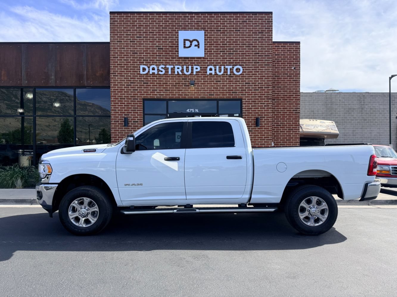 Used 2024 RAM 2500 Big Horn w/ Protection Group AWD/4WD image 5