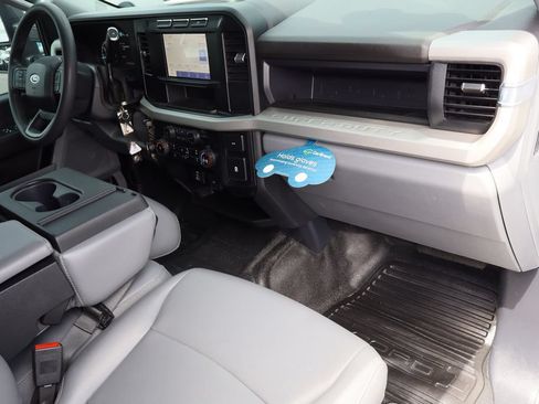Used 2024 Ford F250 XL RWD image 33