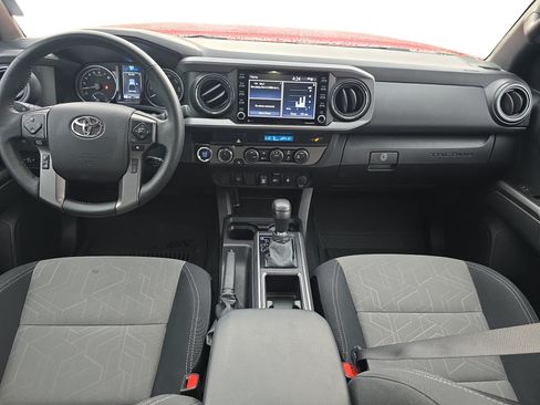 Used 2023 Toyota Tacoma TRD Off-Road AWD/4WD image 9