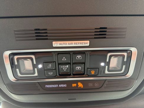 Used 2025 Lincoln Navigator L Reserve AWD/4WD image 20