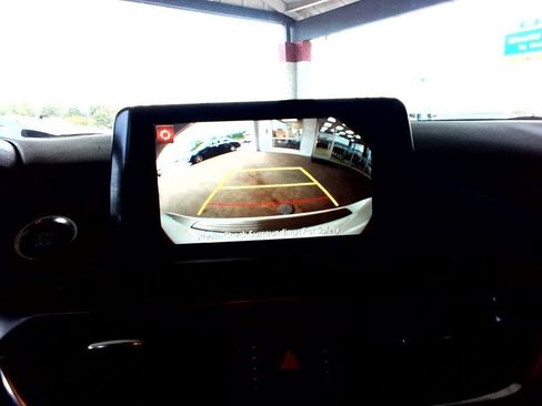 Used 2017 MAZDA MAZDA6 Touring FWD image 10