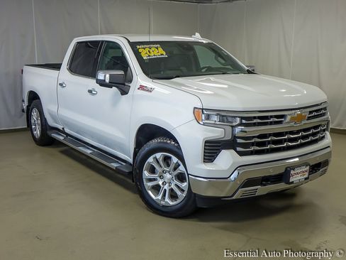 Used 2024 Chevrolet Silverado 1500 LTZ AWD/4WD image 2