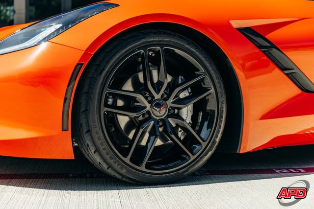 Used 2019 Chevrolet Corvette Stingray Coupe w/ Carbon Flash Badge Package RWD image 44