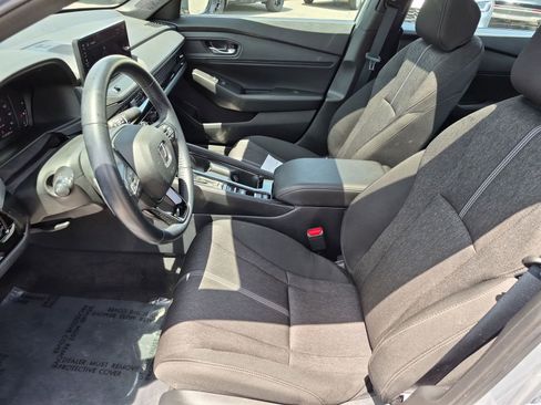 Used 2023 Honda Accord Sport image 26