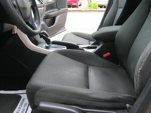 Used 2015 Honda Accord LX image 7