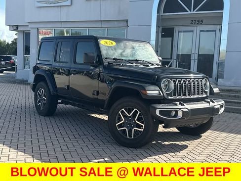 Used 2026 Jeep Wrangler Unlimited Sahara AWD/4WD image 2