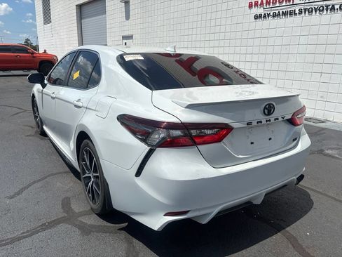 Used 2023 Toyota Camry SE FWD image 6