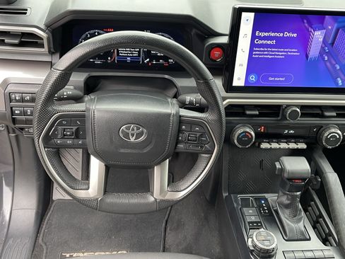 Used 2024 Toyota Tacoma TRD Off-Road AWD/4WD image 12