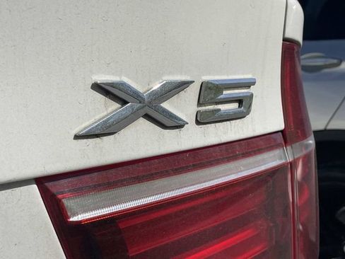 Used 2012 BMW X5 xDrive35i image 9