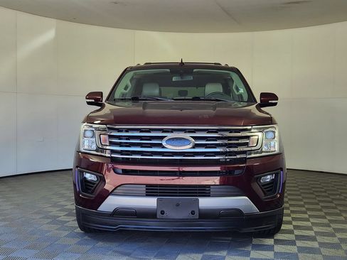 Used 2021 Ford Expedition XLT RWD image 2