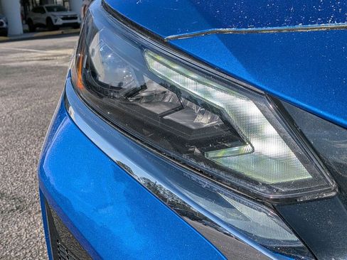 Used 2025 Nissan Altima 2.5 SV image 12