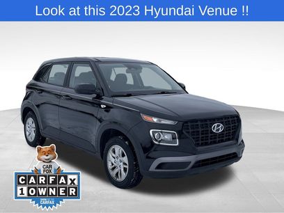 Used 2023 Hyundai Venue SE w/ Cargo Package