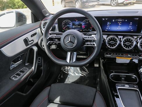 New 2025 Mercedes-Benz CLA 250 4MATIC image 16