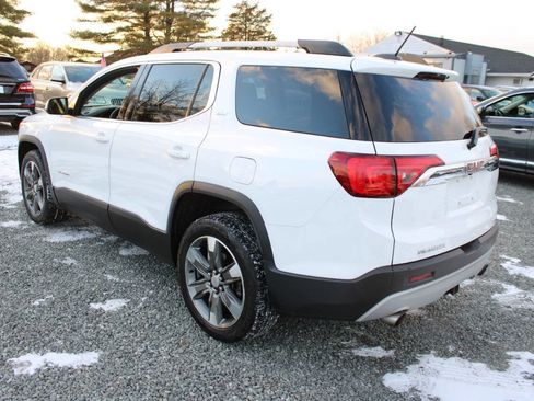 Used 2017 GMC Acadia SLT image 9