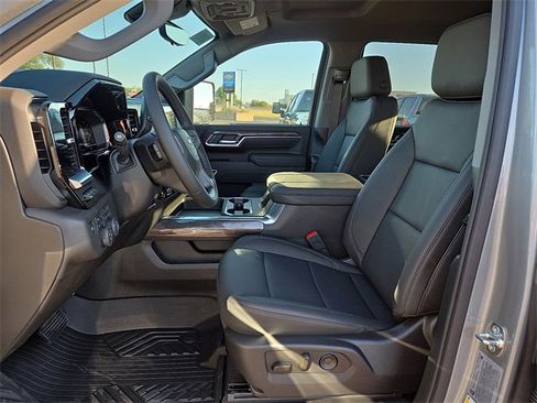 New 2025 Chevrolet Silverado 2500 LTZ w/ LTZ Convenience Package image 10