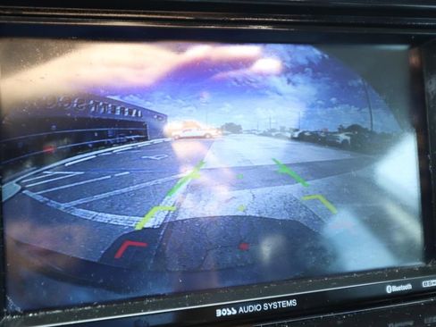 Used 2014 Toyota Avalon XLE Touring FWD image 6