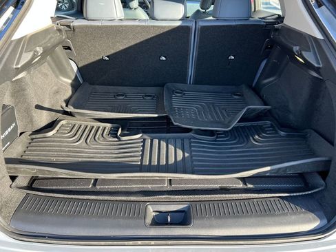 Used 2023 Nissan Ariya image 16