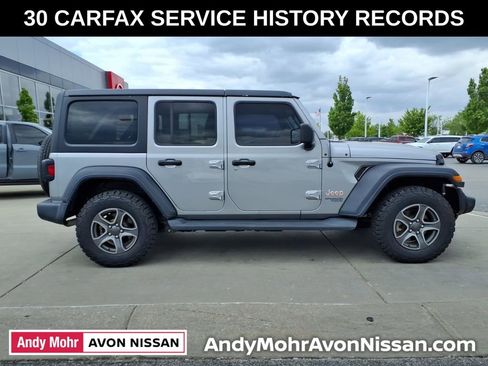 Used 2018 Jeep Wrangler Unlimited Sport S AWD/4WD image 8