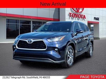 Used 2026 Toyota Highlander XLE