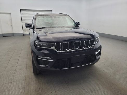 Used 2022 Jeep Grand Cherokee Limited 4xe image 14