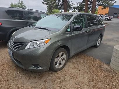 Used 2012 Toyota Sienna LE