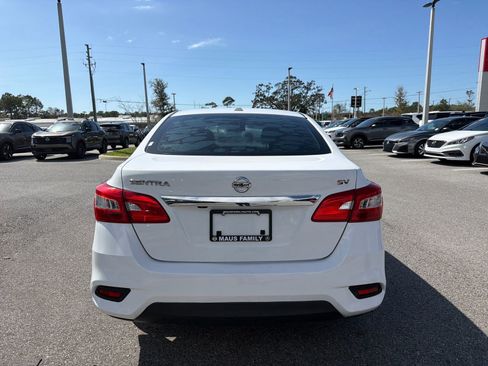 Used 2018 Nissan Sentra SV image 7