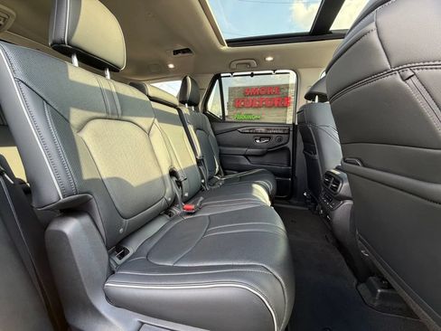 Used 2023 Honda Pilot Elite image 30