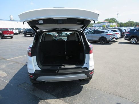 Used 2018 Ford Escape Titanium FWD image 8