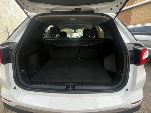 Used 2019 Chevrolet Equinox LT w/ LPO, Cargo Package image 10