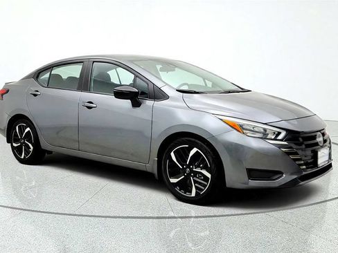 Used 2025 Nissan Versa SR w/ Trunk Package FWD image 3