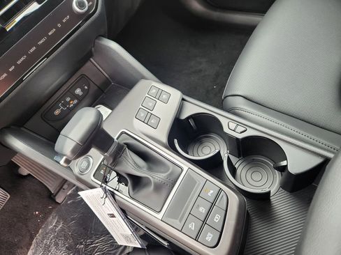 New 2026 Kia Sportage SX AWD/4WD image 18