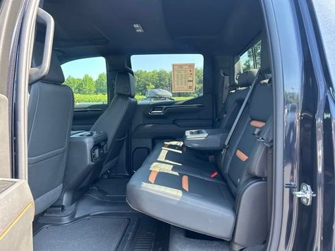 Used 2026 GMC Sierra 1500 AT4 w/ AT4 Preferred Package AWD/4WD image 16