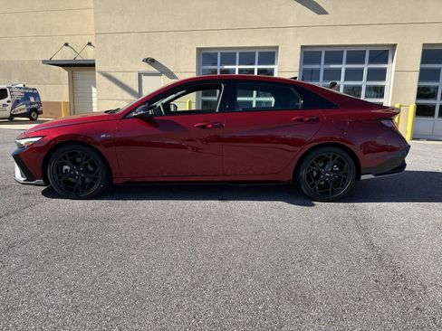 New 2025 Hyundai Elantra N Line image 4