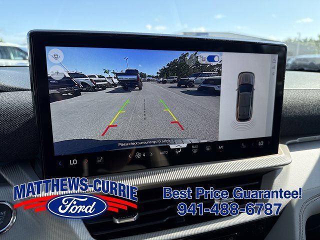 New 2026 Ford Explorer Active w/ Active Comfort Package RWD image 18