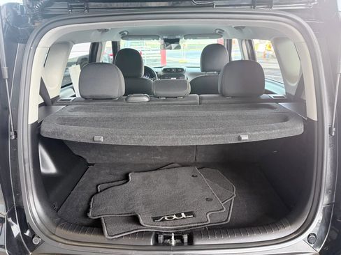 Used 2014 Kia Soul + w/ UVO w/Eservices Package image 21