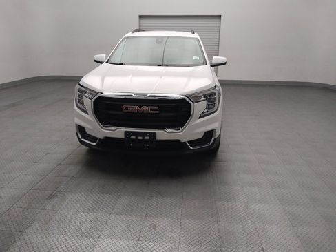 Used 2023 GMC Terrain SLE w/ Driver Convenience Package AWD/4WD image 15
