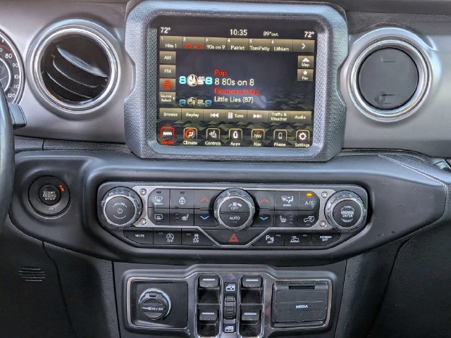 Used 2021 Jeep Wrangler Unlimited Rubicon AWD/4WD image 17