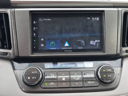 Used 2013 Toyota RAV4 XLE image 15