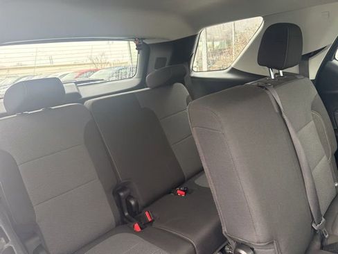 Used 2019 Chevrolet Traverse LS image 31