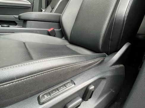 Used 2019 Volkswagen Atlas SEL image 19