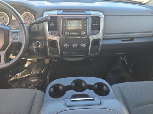 Used 2015 RAM 2500 SLT image 11