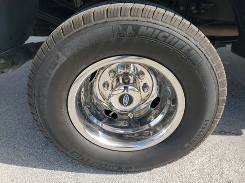 Used 2024 Ford F350 XLT w/ 360-Degree Camera Package image 28