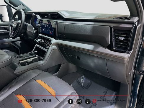 Certified 2024 GMC Sierra 2500 AT4 w/ AT4 Premium Plus Package AWD/4WD image 32